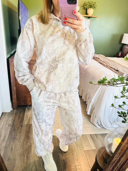 Woodland Weekend Camo Lounge Set