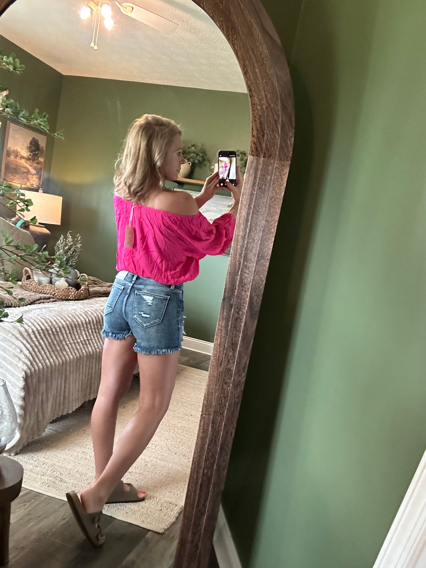 Pink Paradise Peasant Top š