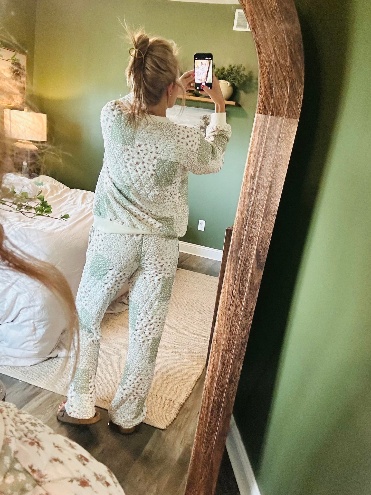 Heirloom Dreams Quilted Lounge Set