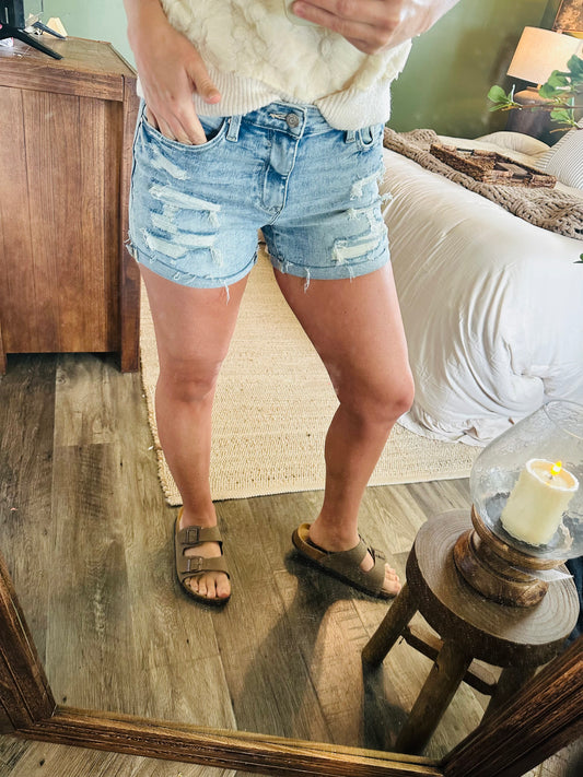 Sandy Shore Cuffed Shorts