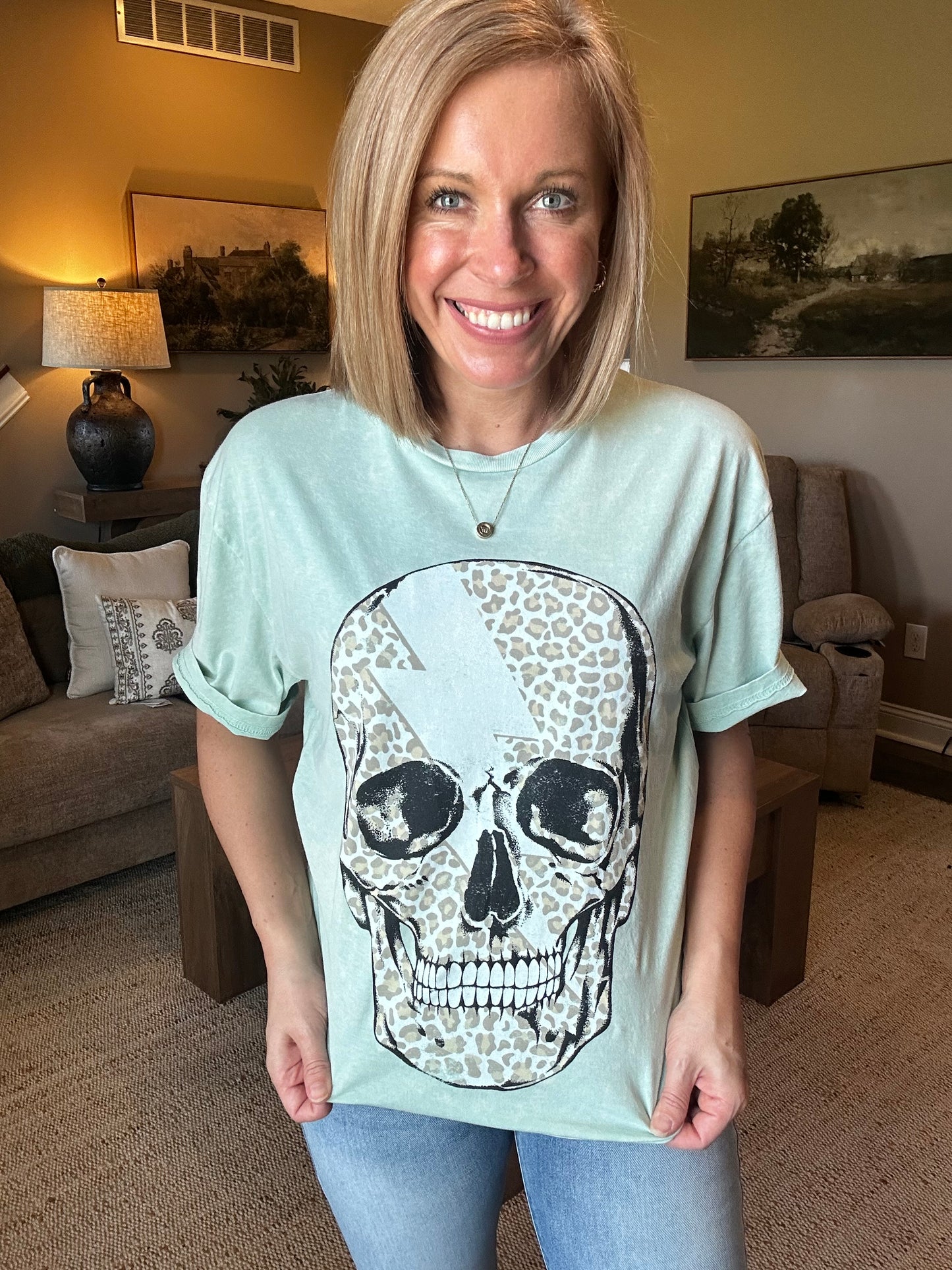 🩵 Stevie Lightning Skull Tee