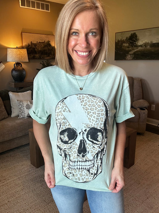 🩵 Stevie Lightning Skull Tee