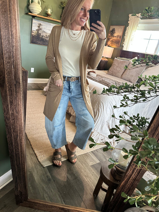 Callie Distressed Barrel Jeans