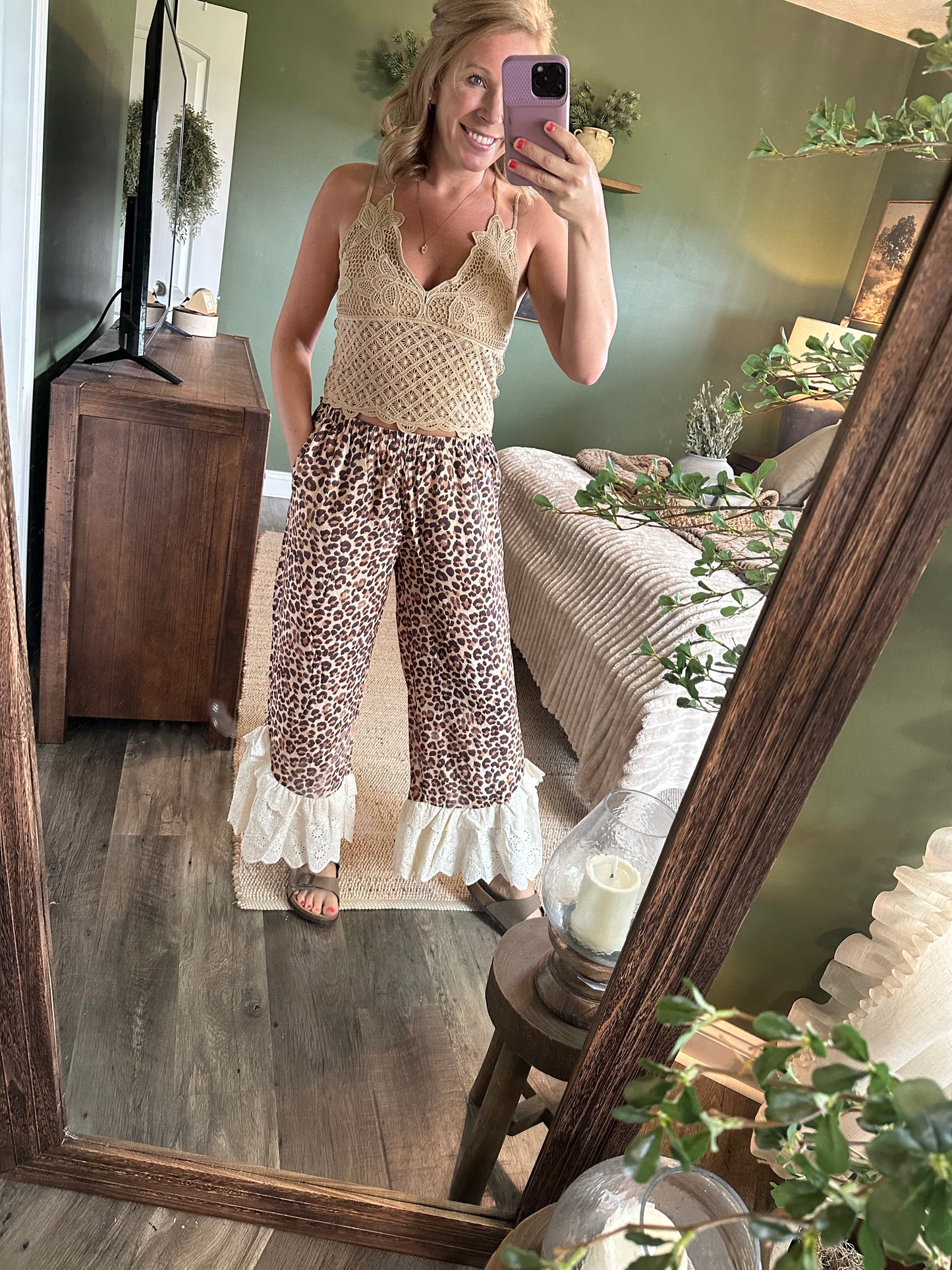 Savannah Stroll Pants! 🐆🤍