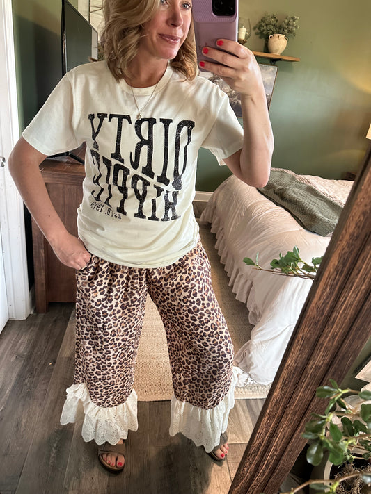Dirty Hippie Graphic Tee 🌿