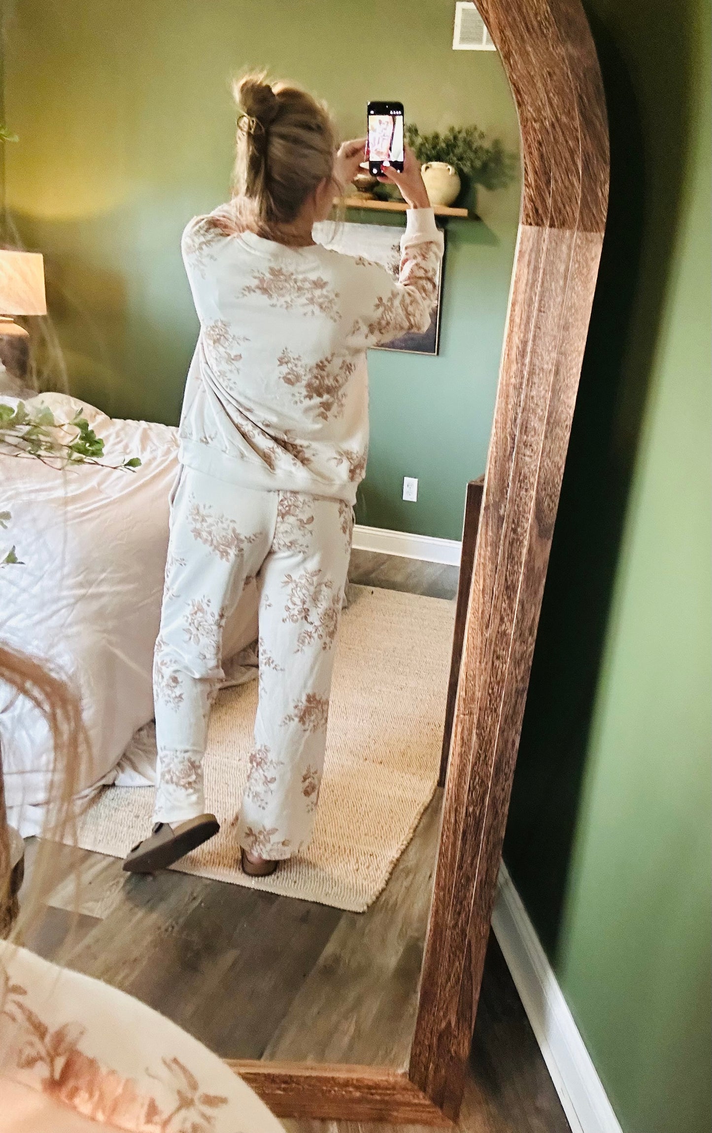 Vintage Rose Lounge Set
