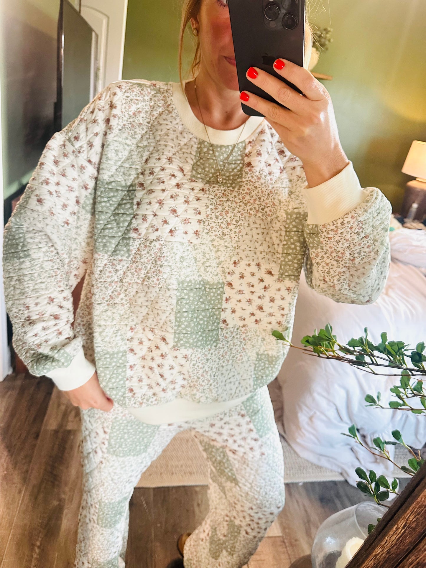 Heirloom Dreams Quilted Lounge Set