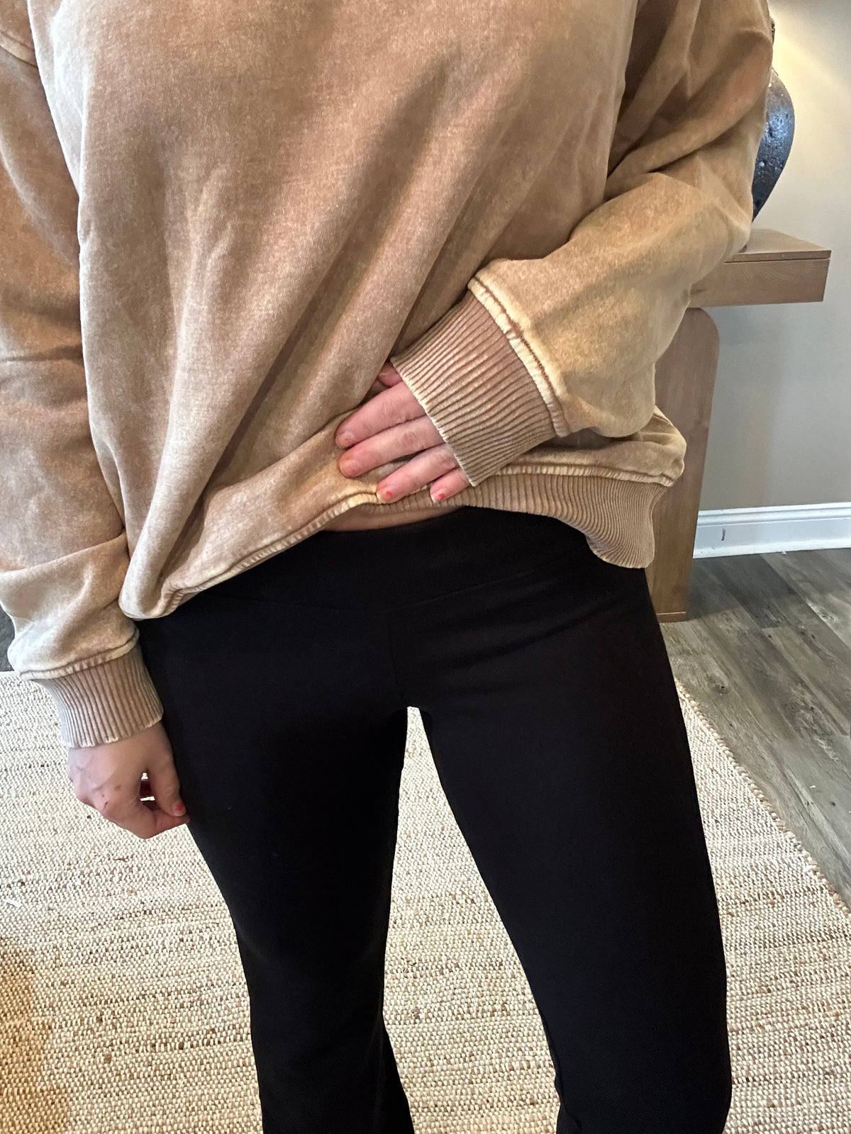 The Kennedy Flare Pants 🤎🖤
