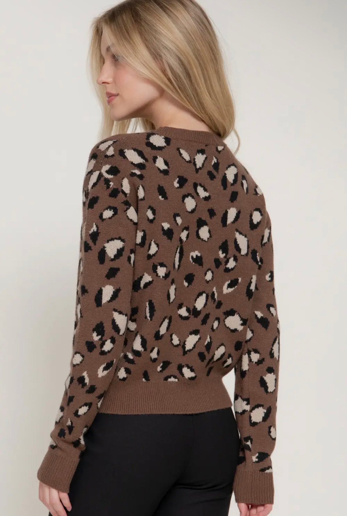 🤎 The Sutton Leopard Sweater
