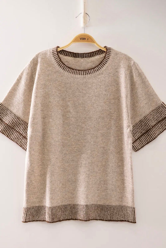 The Brielle Contrast Trim Sweater Tee 🤎