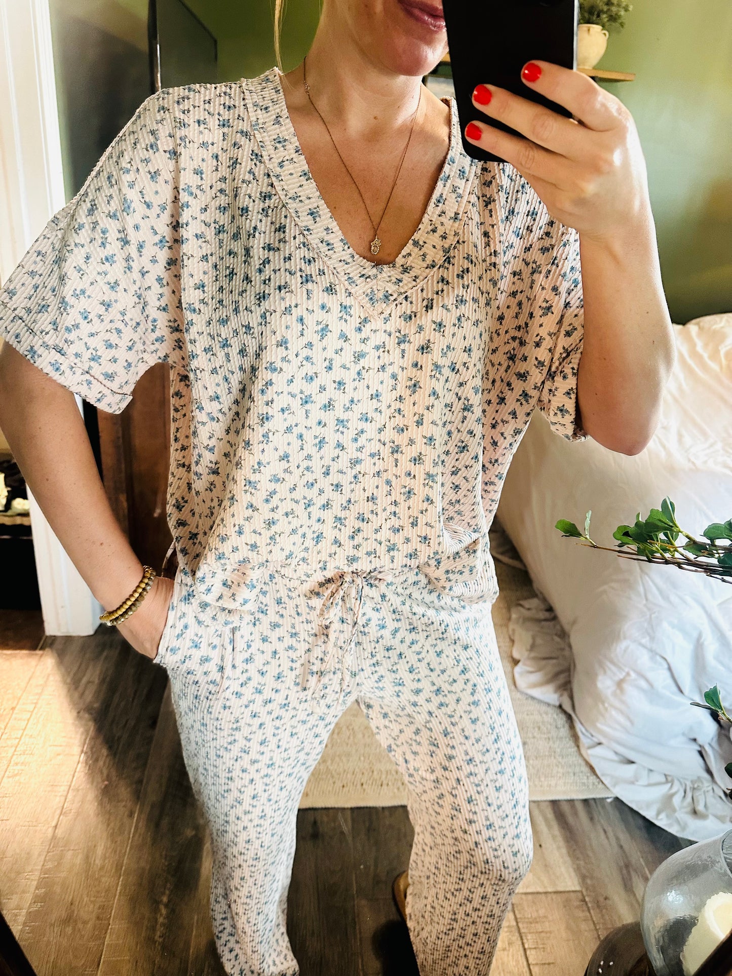 Cozy Cottage Lounge Set