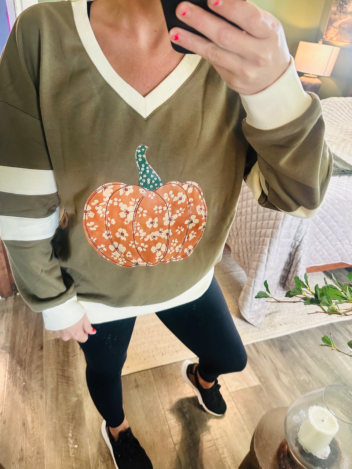 Harvest Bloom Pumpkin Pullover 🎃🍂