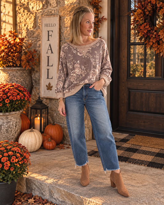 Cassie Vintage Floral Pullover