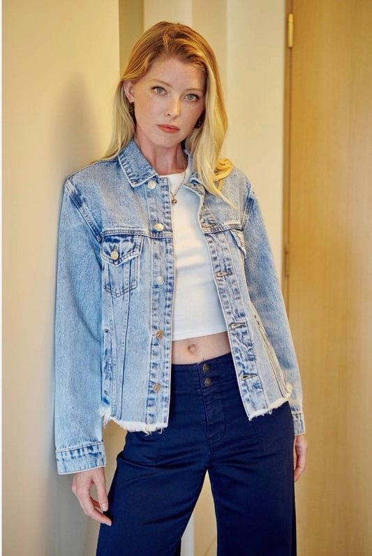 Everyday Essential Denim Jacket 💙